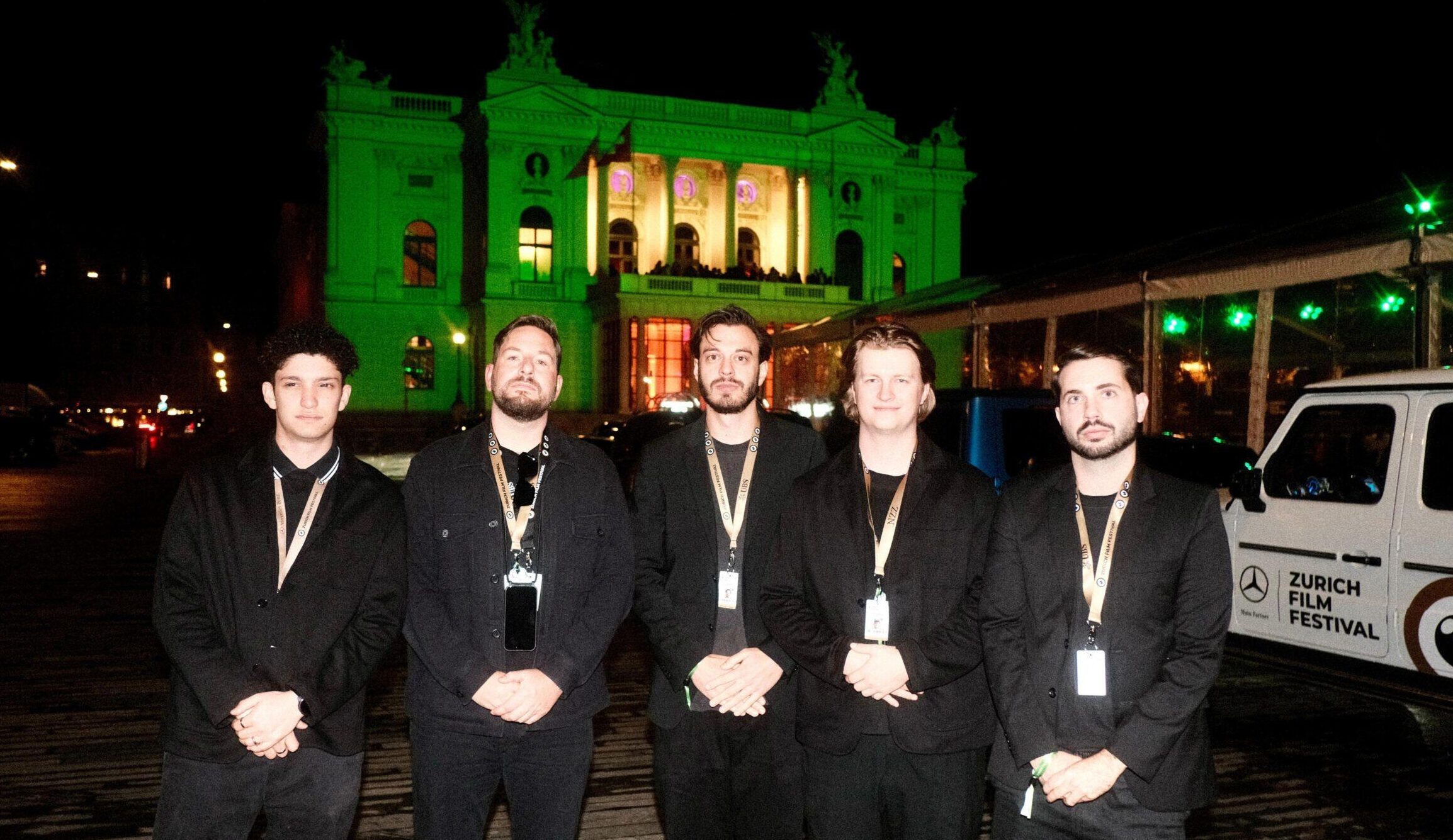 Das ganze Team von Black Frame, das beim Zurich Film Festival 2025 für Content verantwortlich ist.