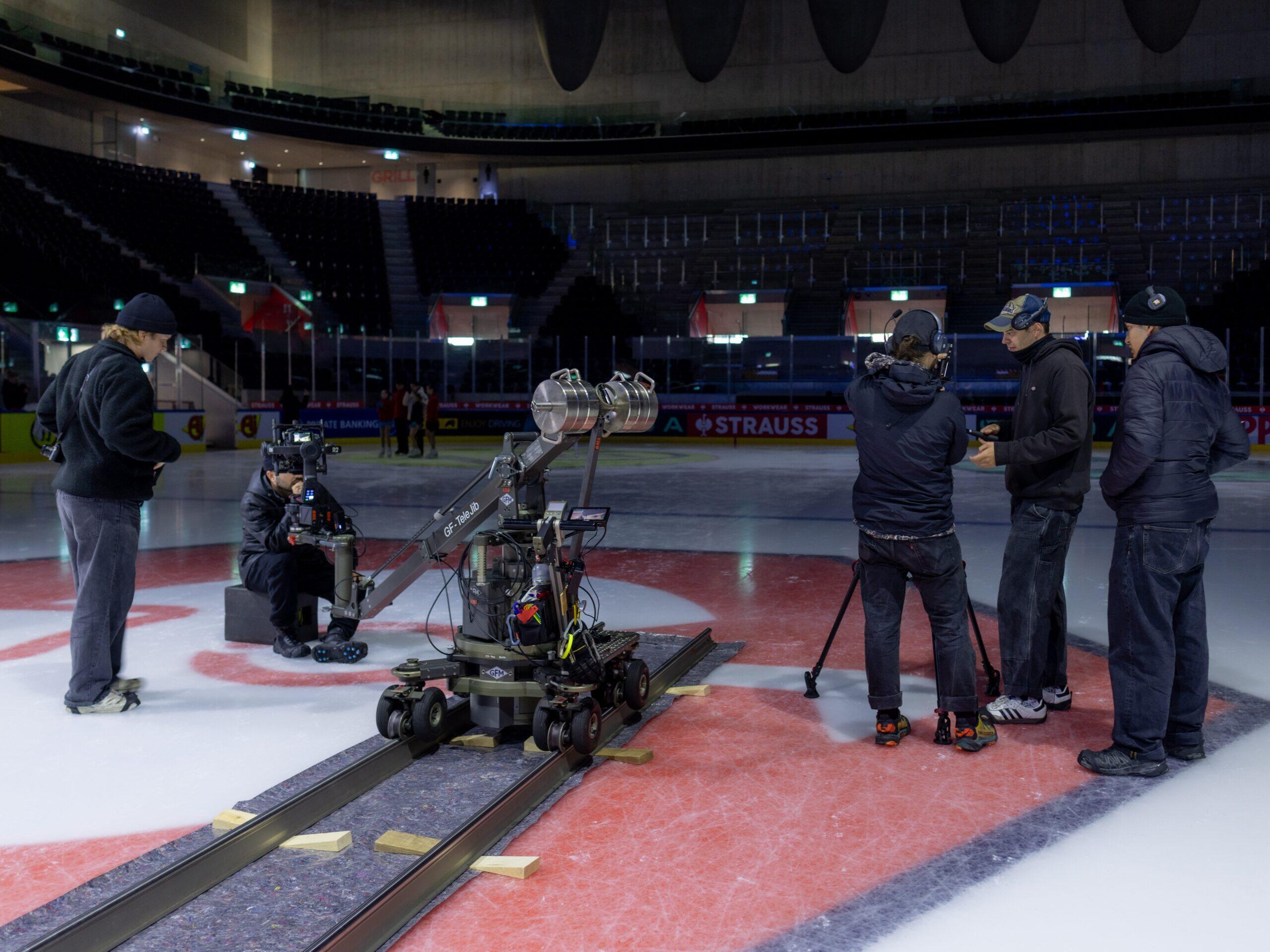 Art on Ice AXA Behind the Scenes Young Talents by Black Frame