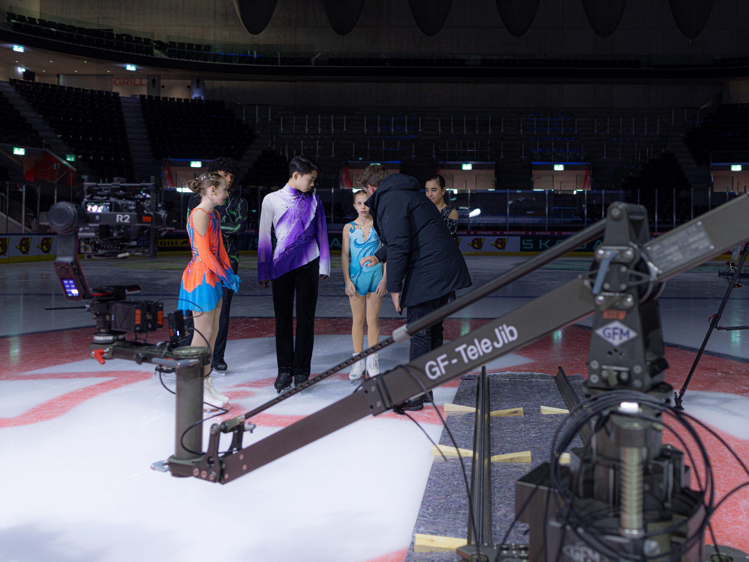 Art on Ice AXA Behind the Scenes Young Talents by Black Frame
