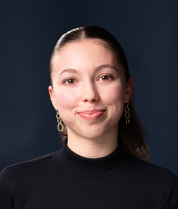 Avery Gottet Black Frame Junior Producer