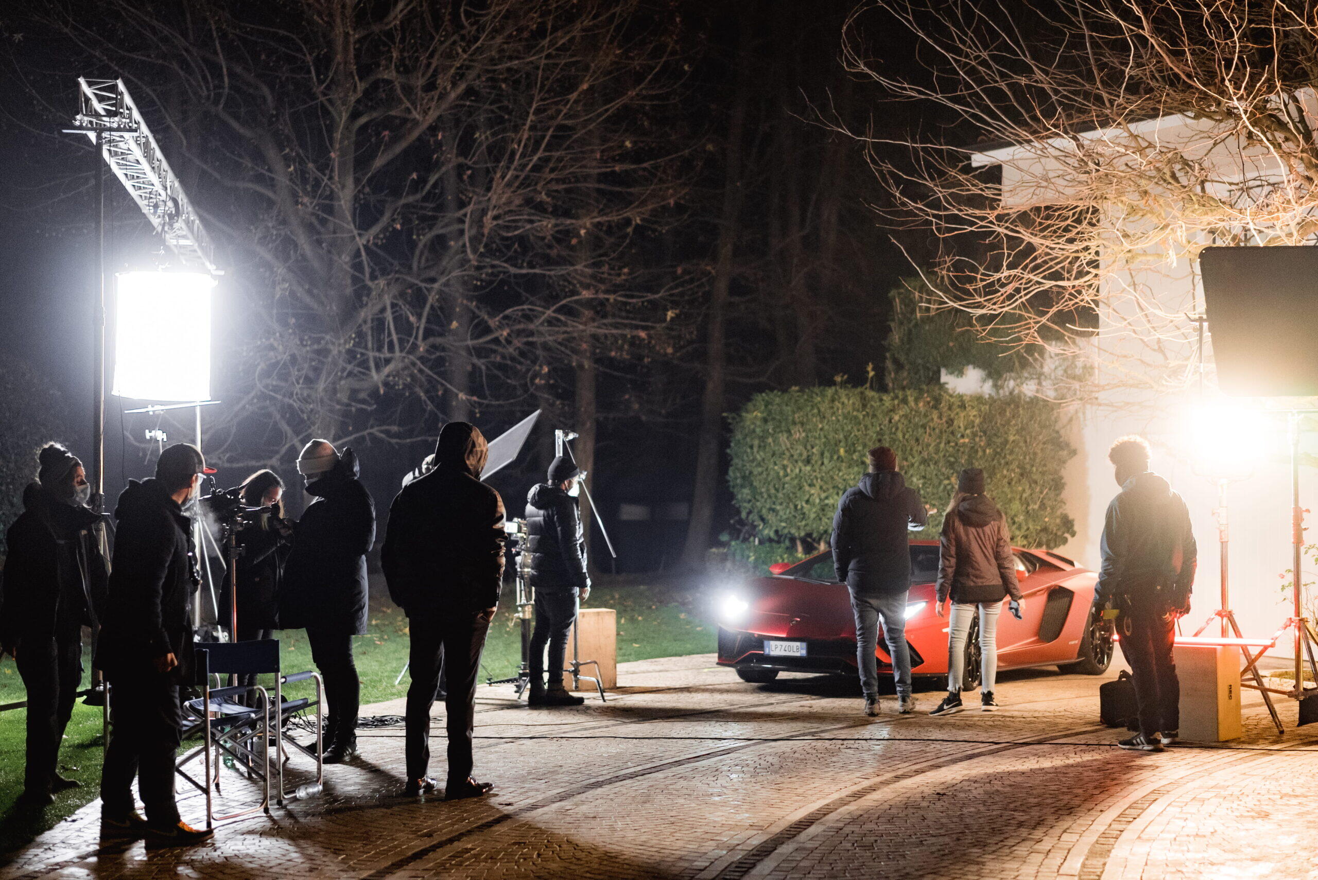 Lamborghini behind the scene black frame